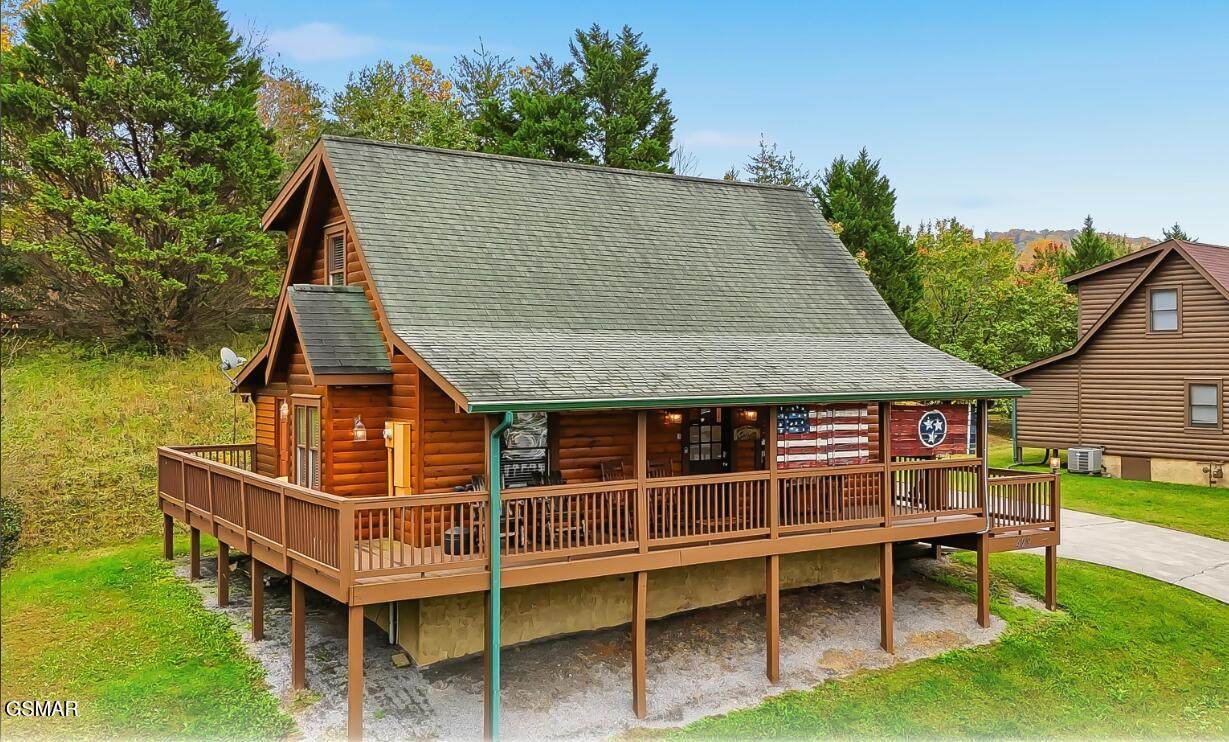 429 Keegan Drive - Photo 1