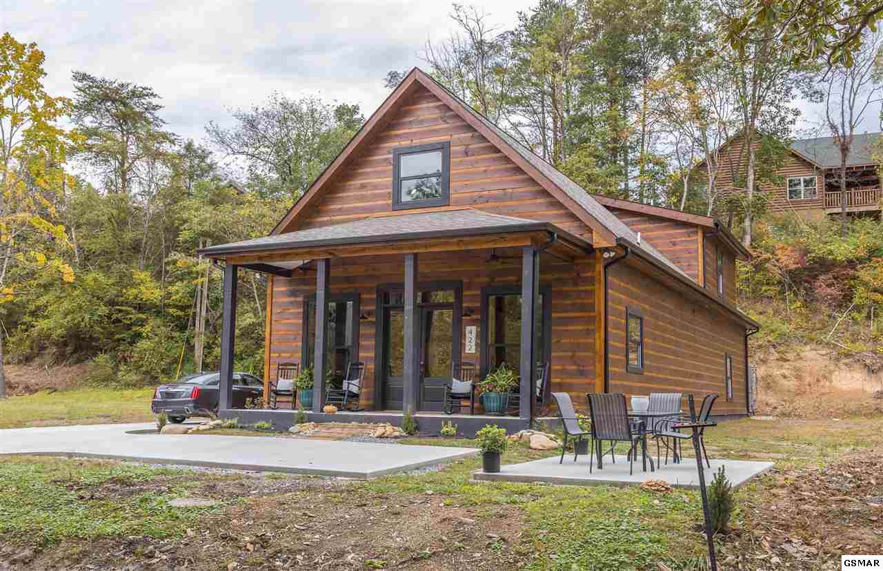 422 Mcmahan Dr. - Photo 1