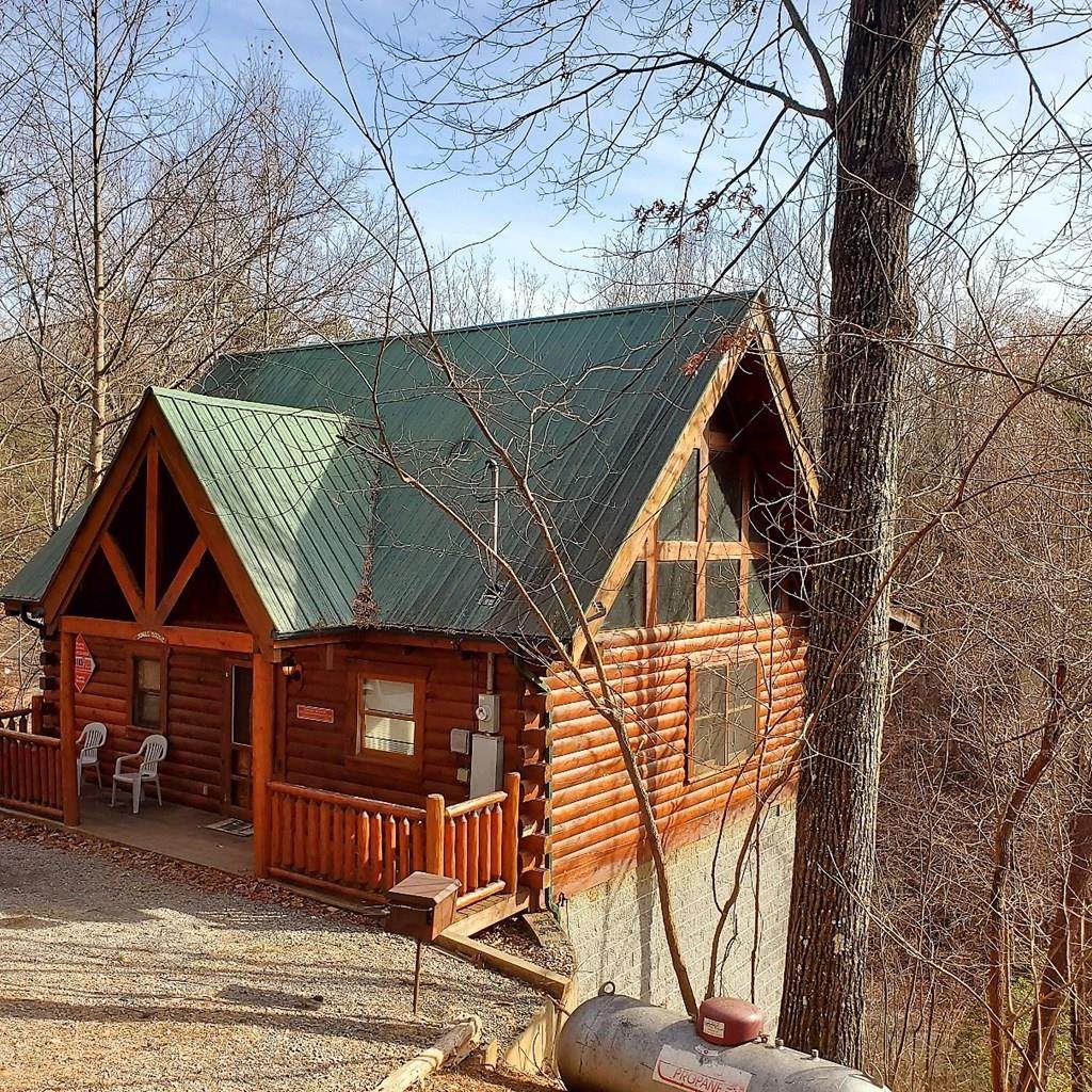 2472 School House Gap Rd - Photo 1