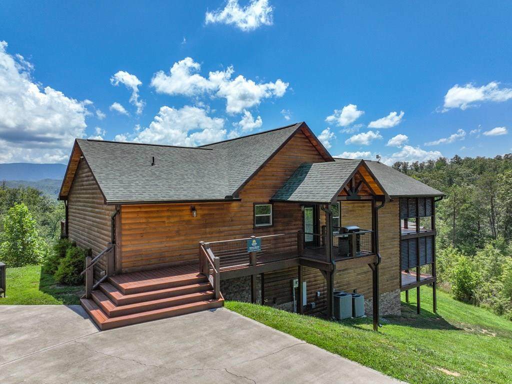 3116 Laughing Pines Lane - Photo 1