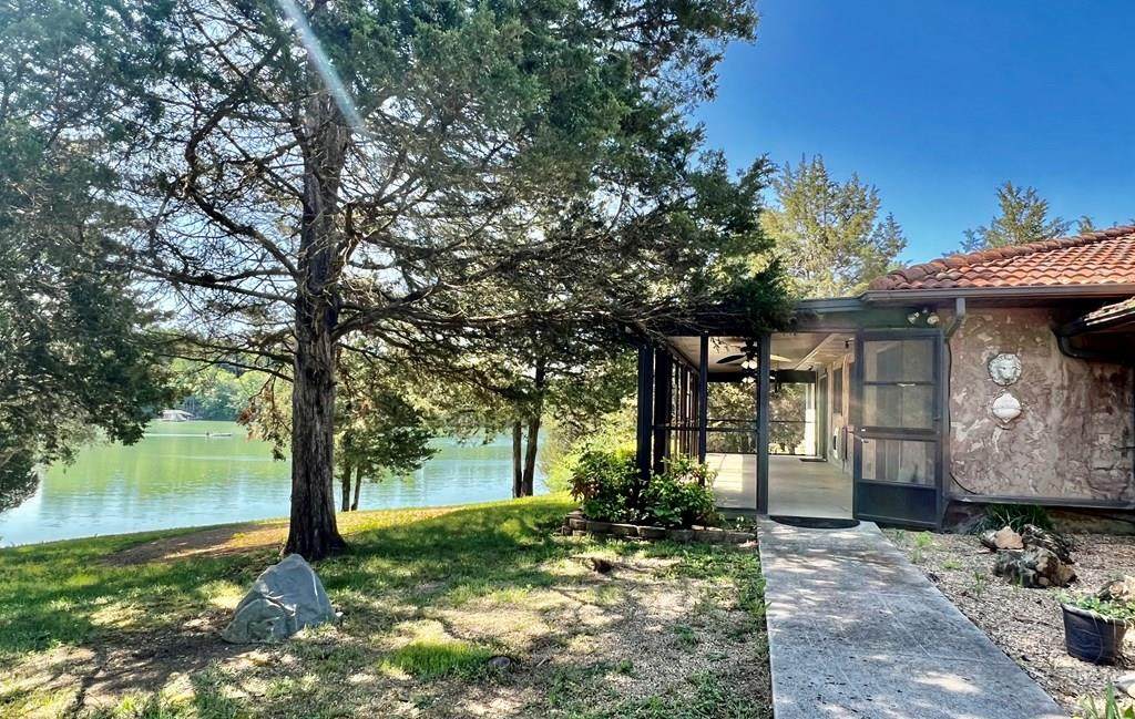3850 Mcdonald Way - Photo 1