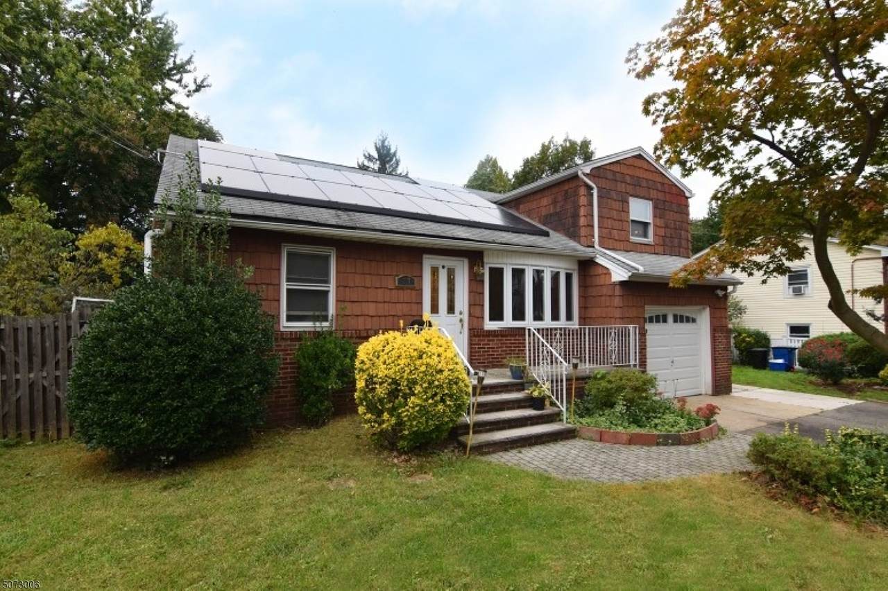 25 Grove St - Photo 1