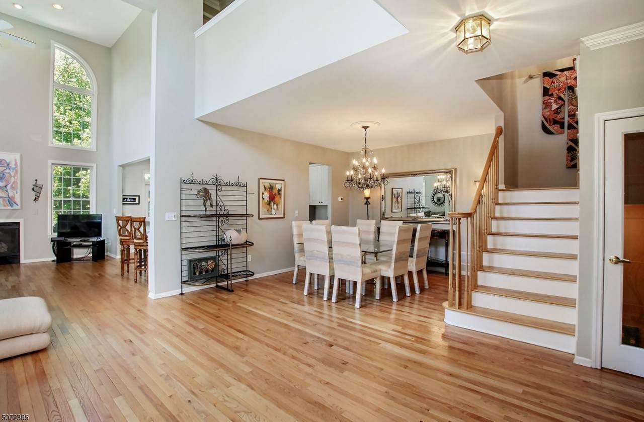 28 Brown Ct - Photo 1