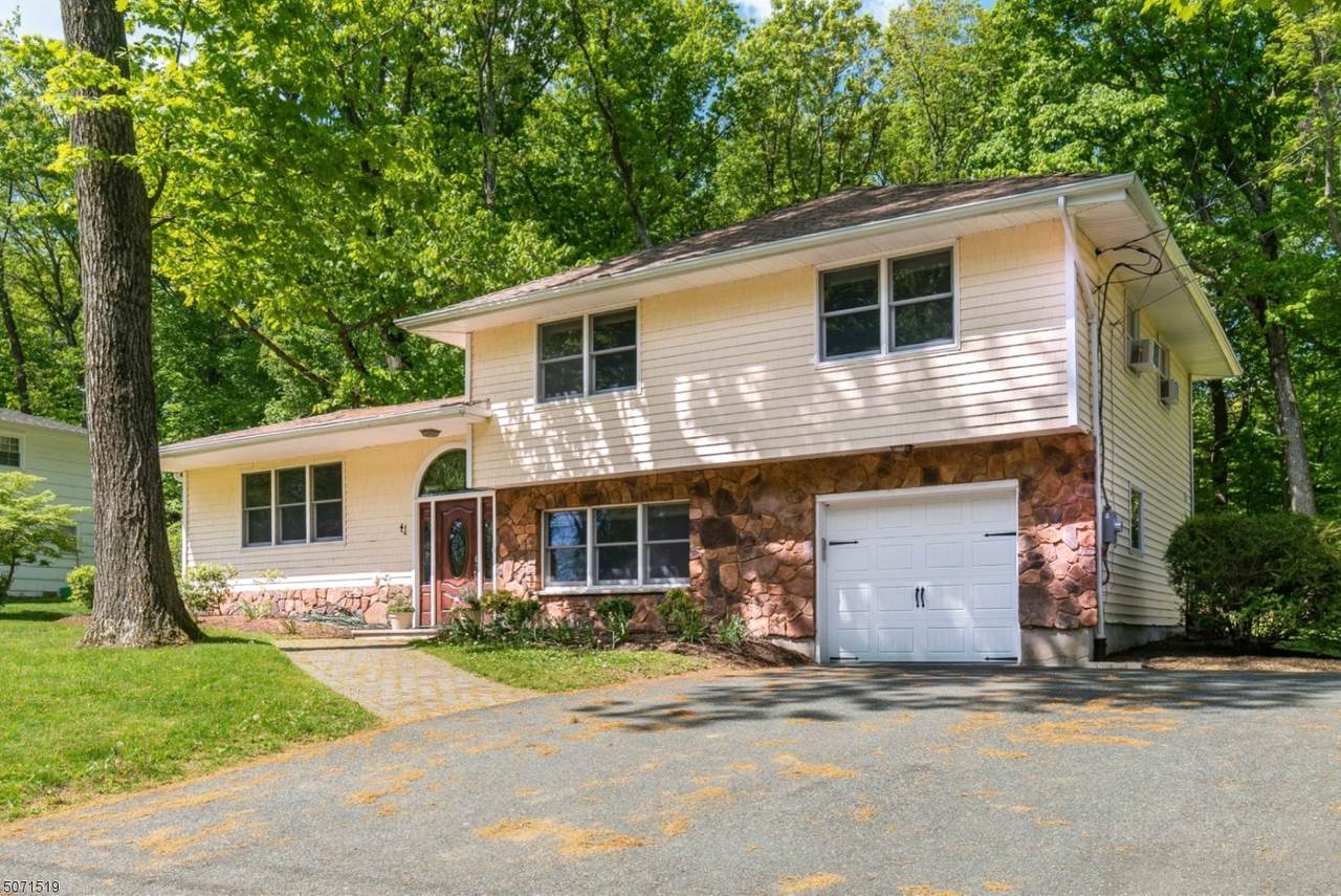 41 Lake Shore Dr S - Photo 1
