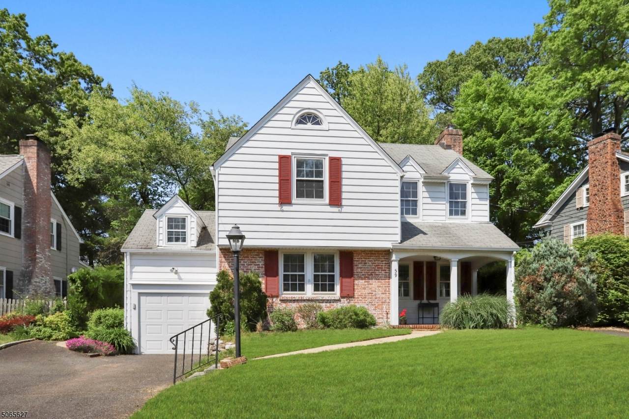 59 Wellington Ave - Photo 1