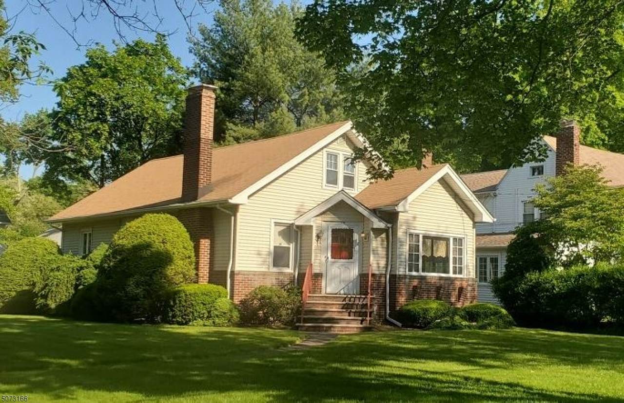 70 Tonawanda Rd - Photo 1