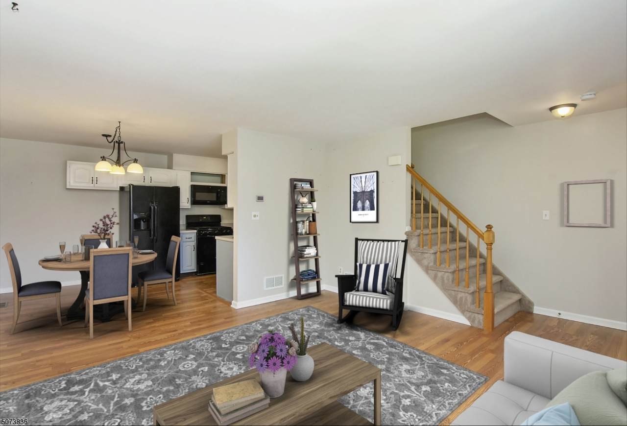 843 Belmont Dr - Photo 1