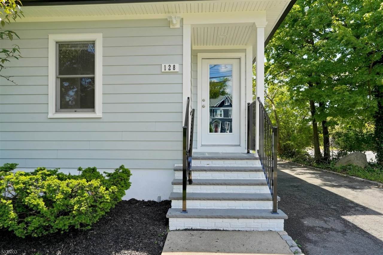 128 S Euclid Ave - Photo 1