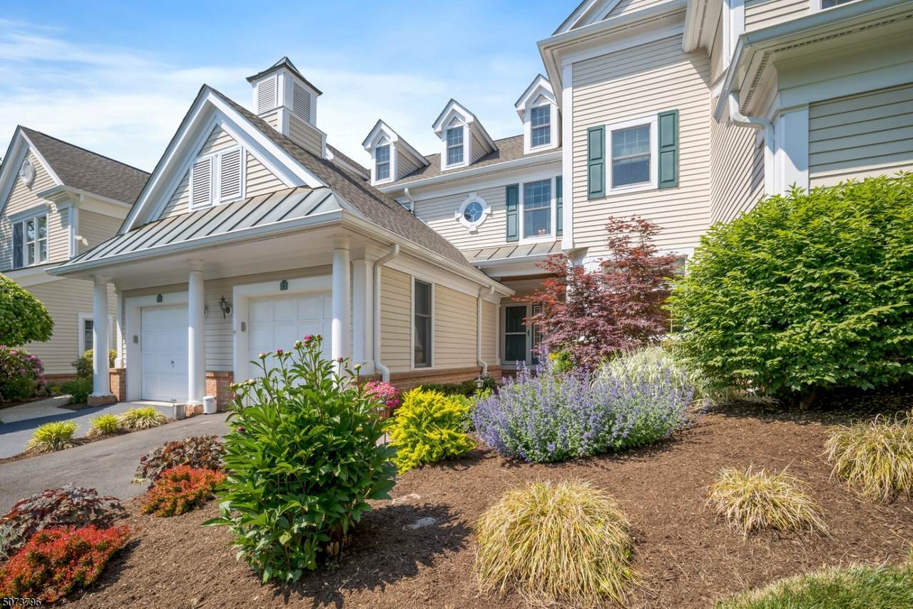 16 Polo Club Rd - Photo 1