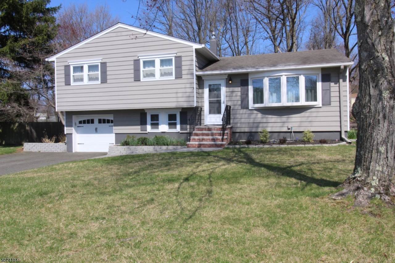 24 Highland Ave - Photo 1