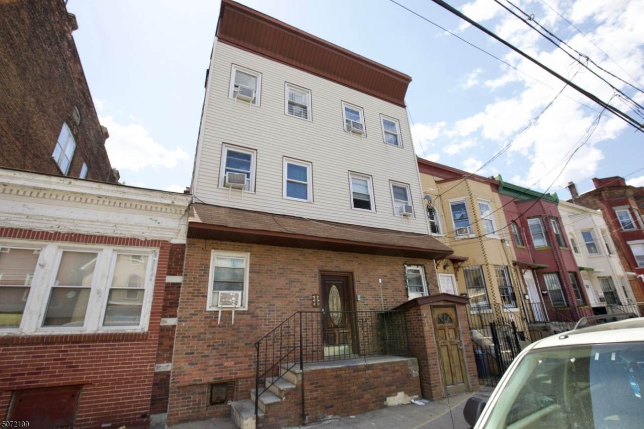 516 E Jersey St - Photo 1