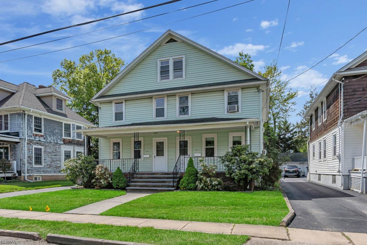 234 W Franklin St - Photo 1