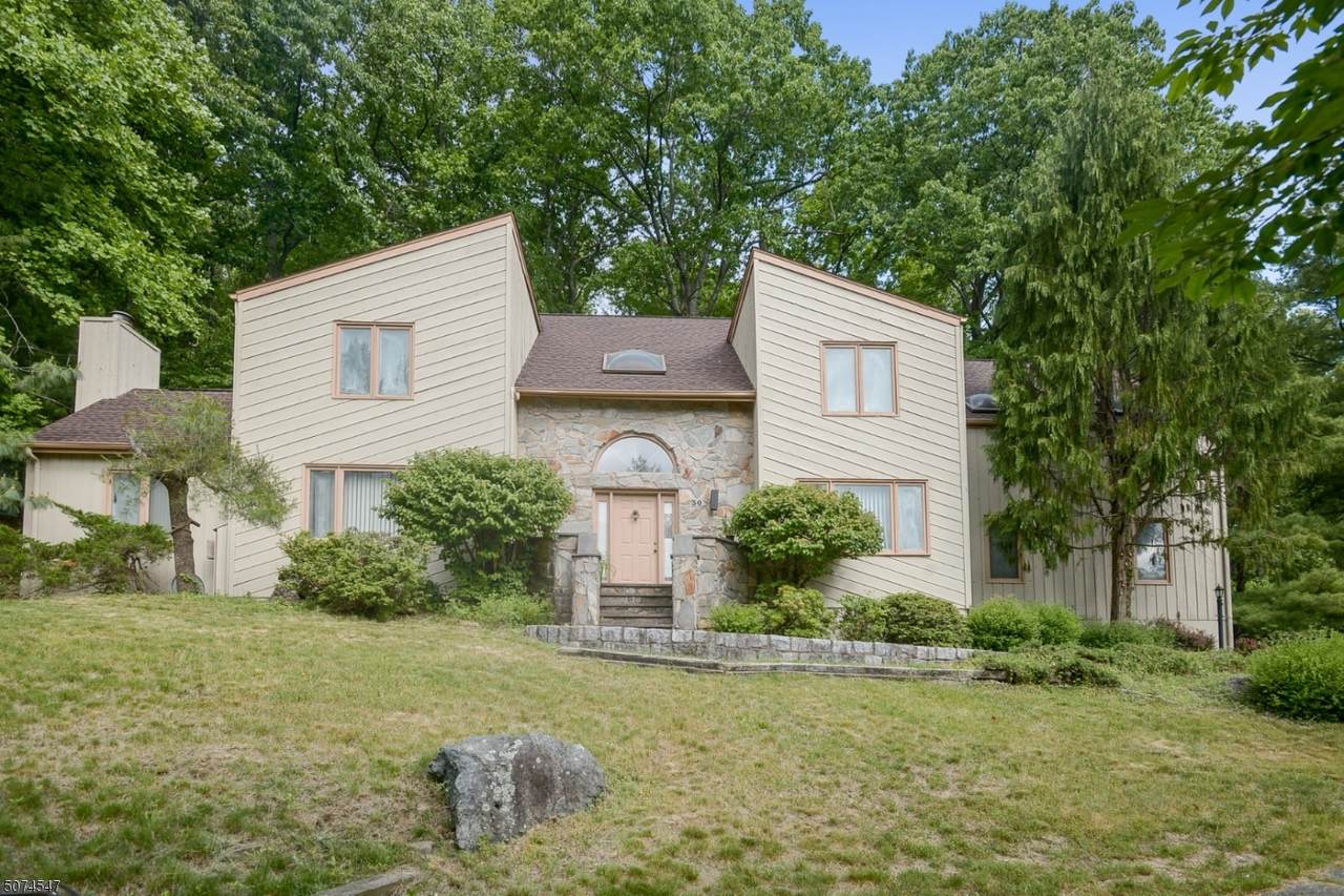 30 Laurel St - Photo 1