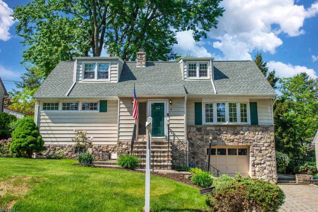 9 Bryn Mawr Rd - Photo 1