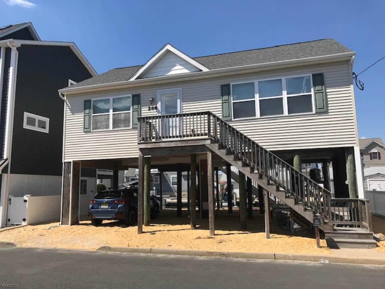 244 Joseph St - Photo 1