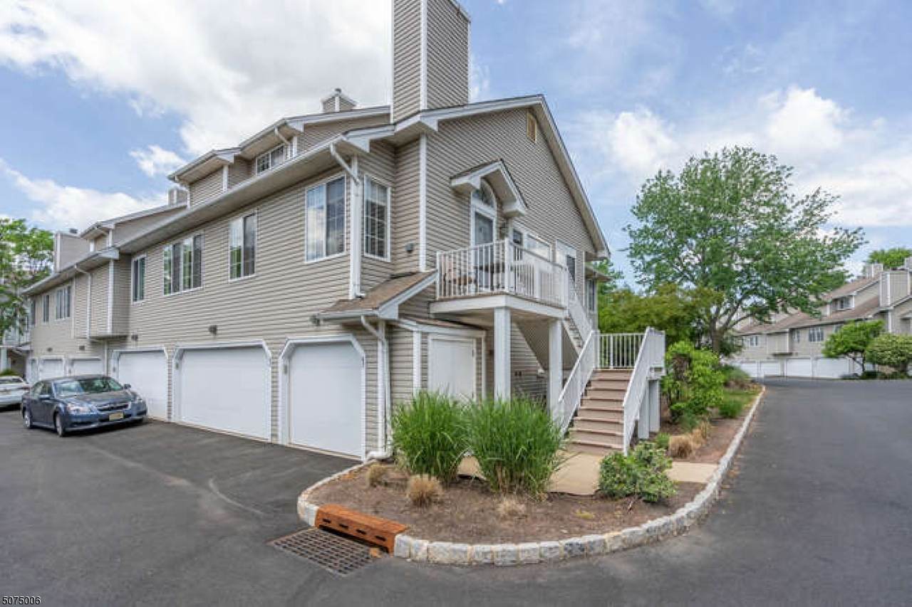 63 Birchwood Rd - Photo 1
