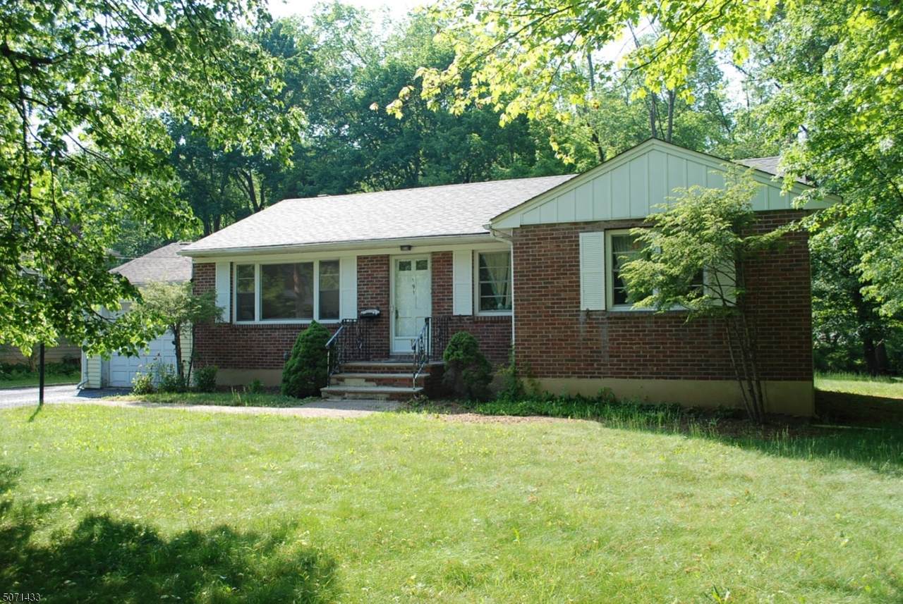 191 Park Ave - Photo 1