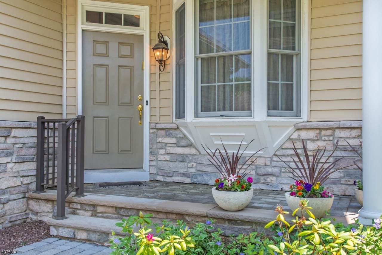 47 Schindler Ct - Photo 1