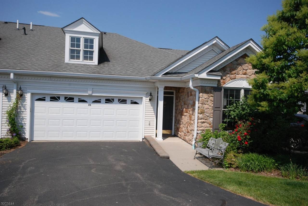 20 Silicon Dr - Photo 1