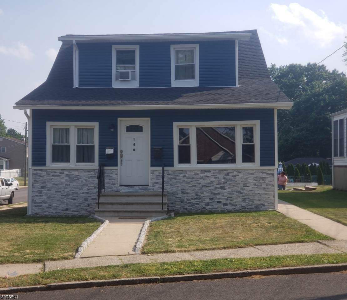 140 Conlogue Ave - Photo 1