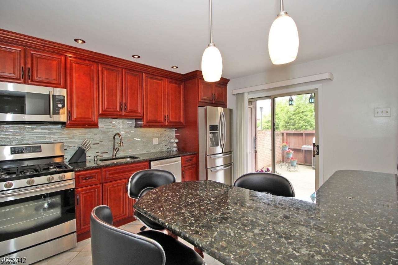 4612 Bloomingdale Dr - Photo 1