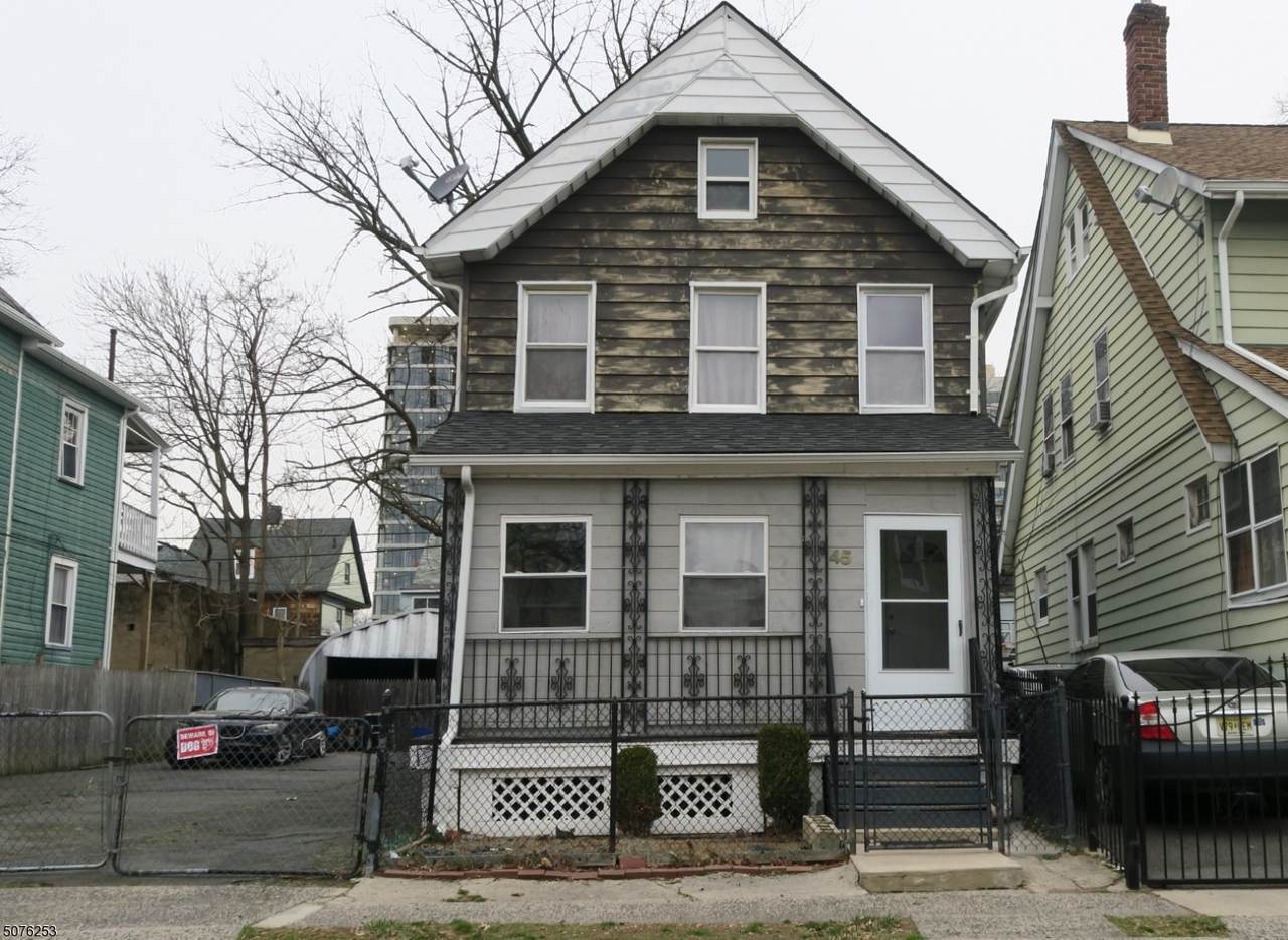 45 Cambridge St - Photo 1