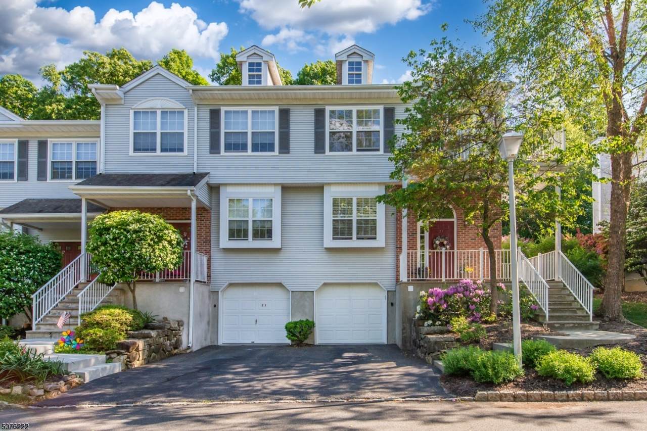 23 Hickory Way - Photo 1