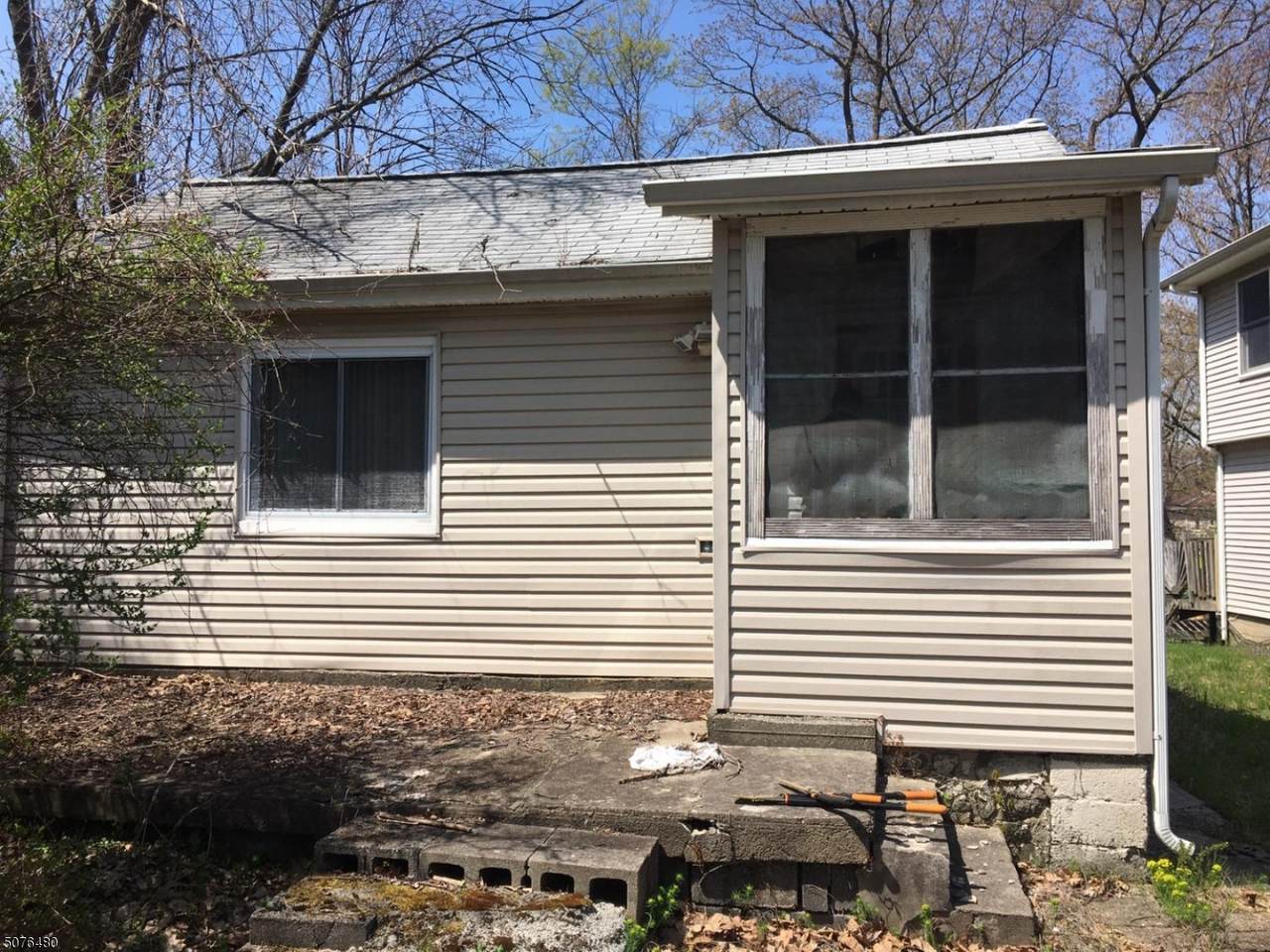 24 Northwestern Trl - Photo 1