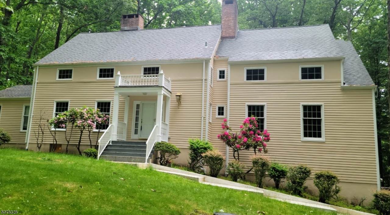 29 Mount Pleasant Rd - Photo 1