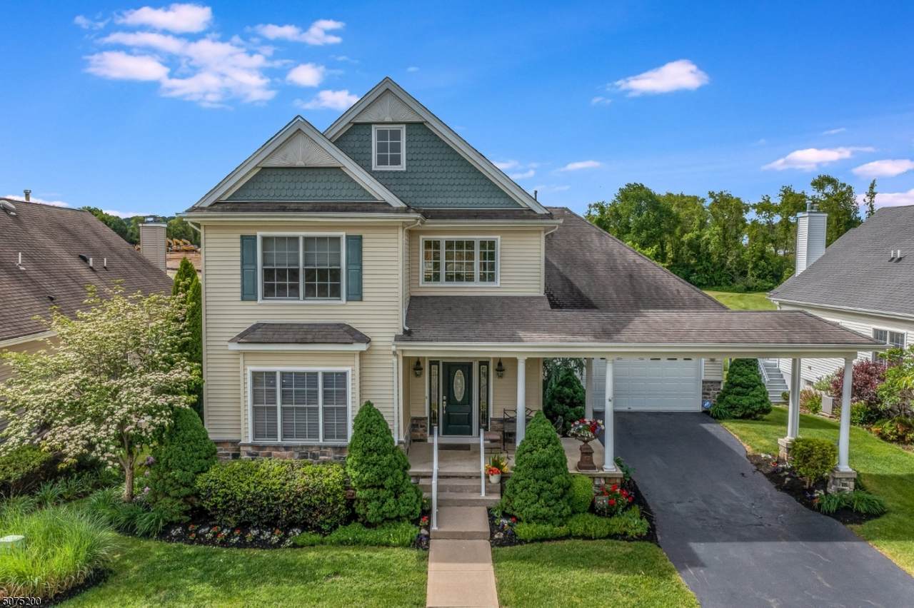 42 Merlin Dr - Photo 1