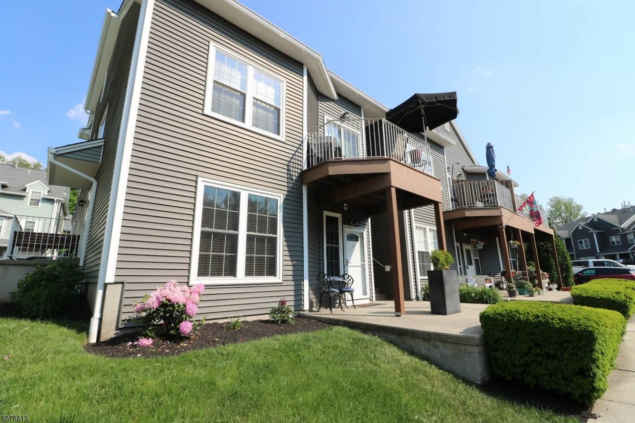 20 S Midland Ave - Photo 1