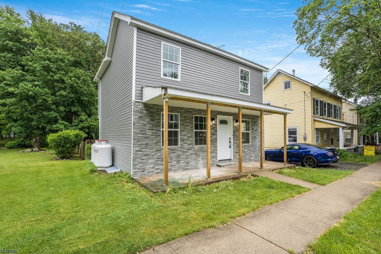 613 South Main - Photo 1