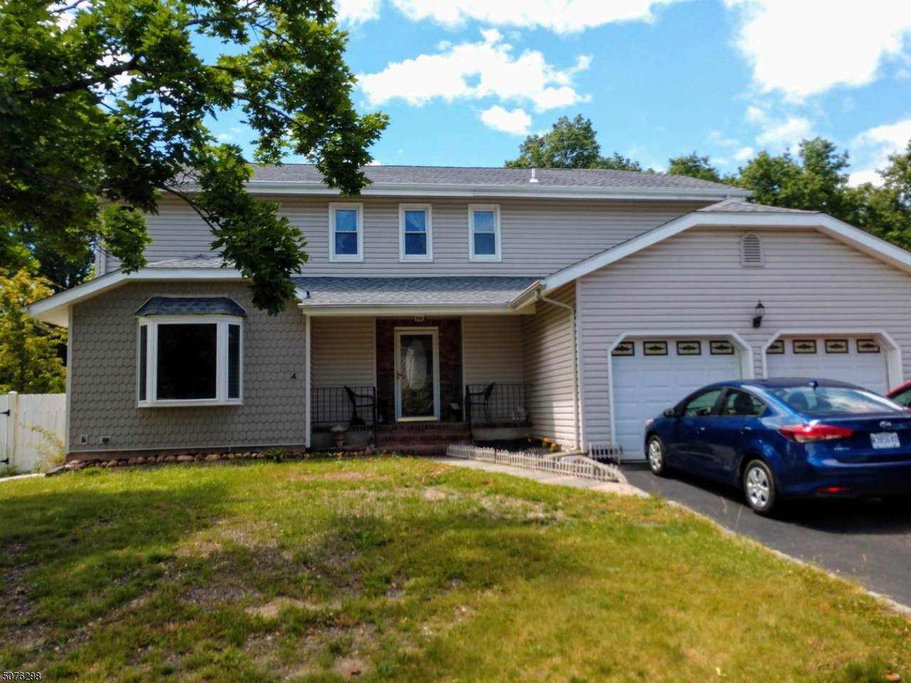 4 Lorien Pl - Photo 1