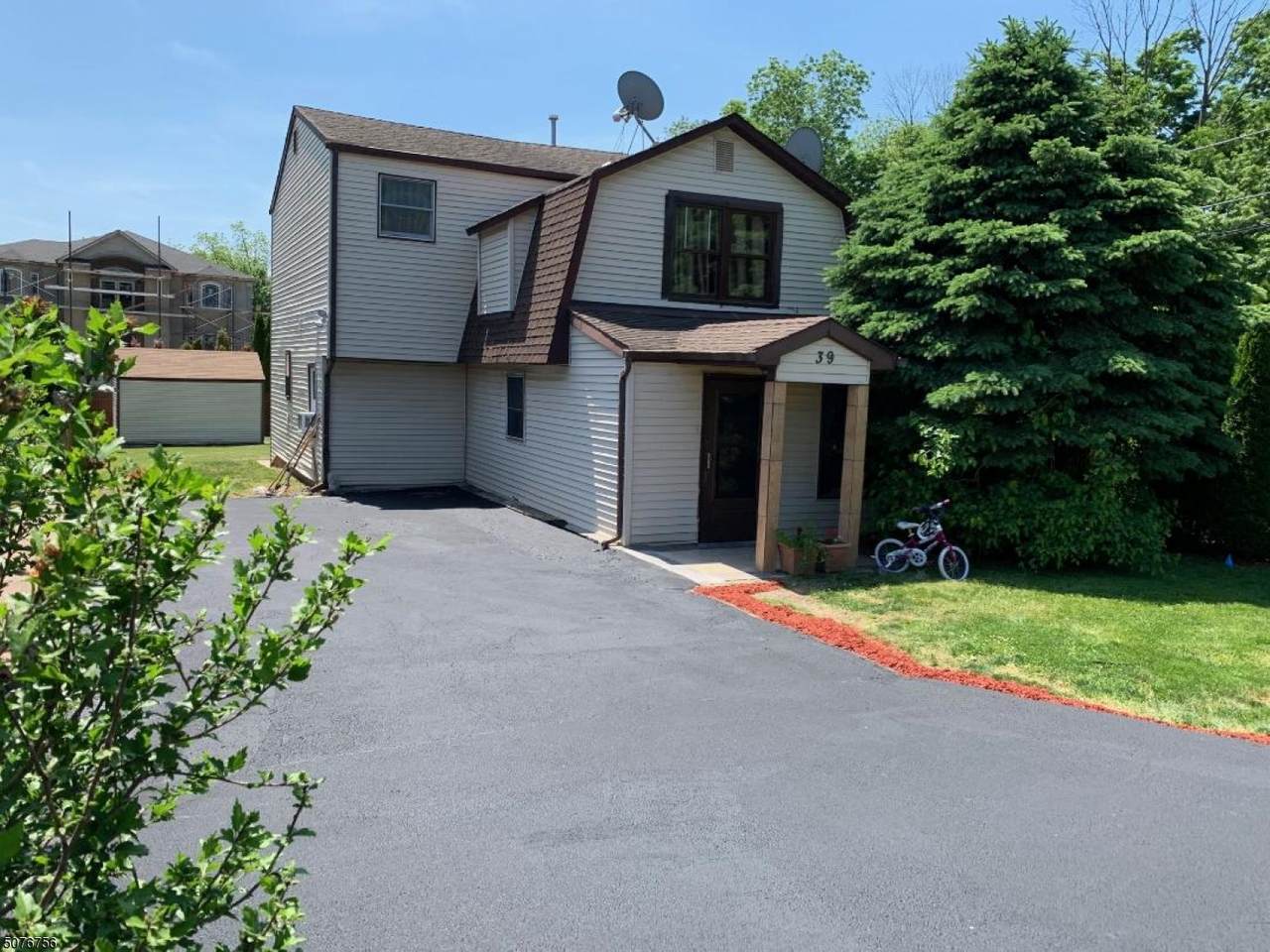 39 Troy Rd - Photo 1