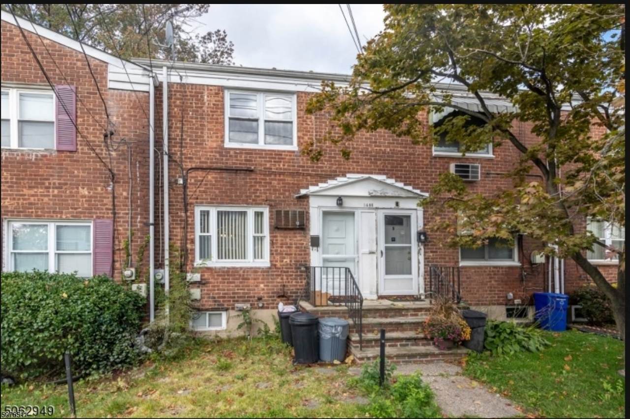 1488 Liberty Ave - Photo 1