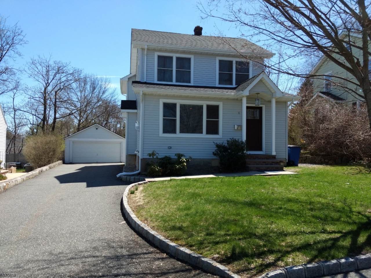 6 Seaman St - Photo 1