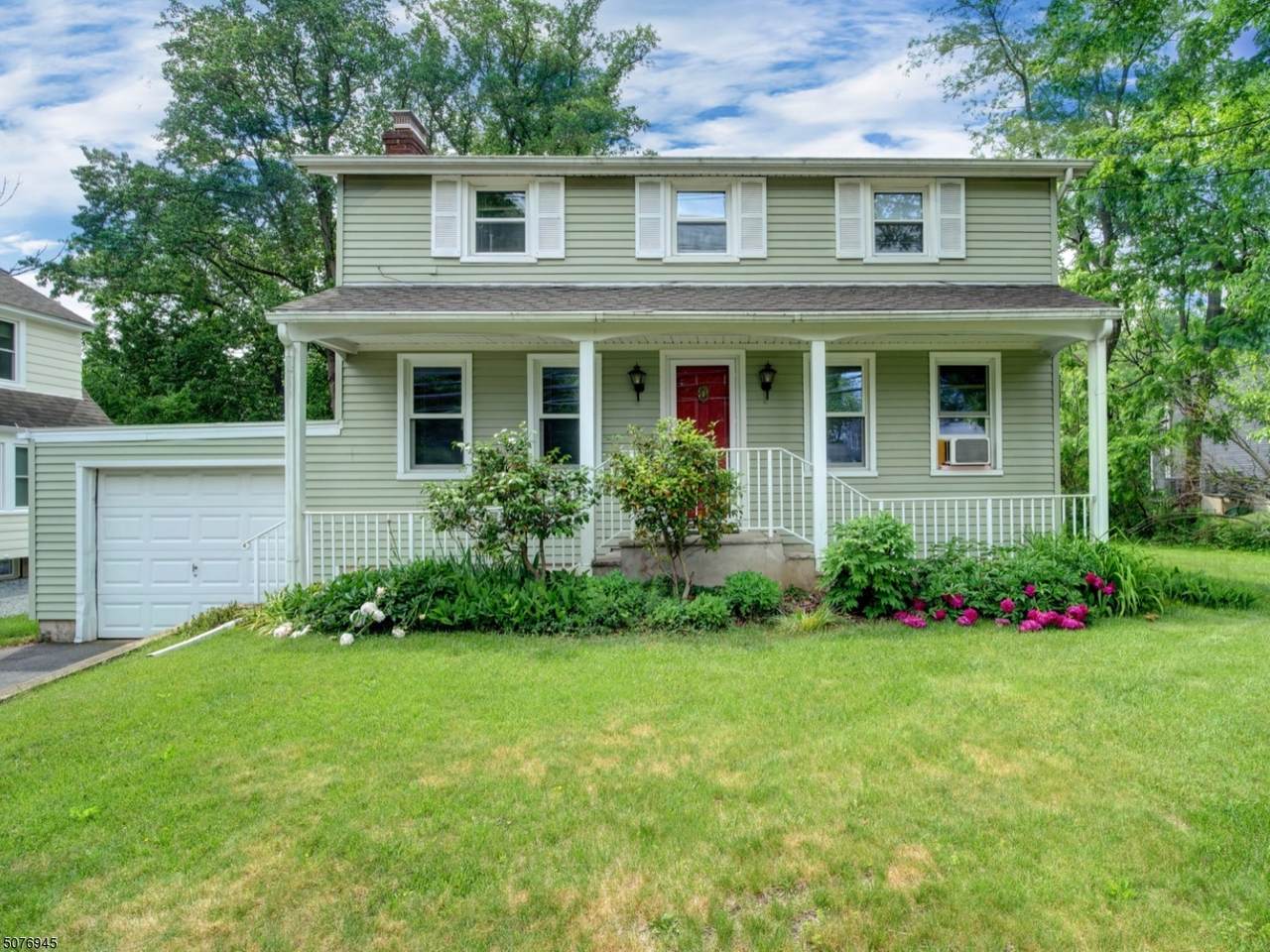 31 Mount Airy Rd - Photo 1