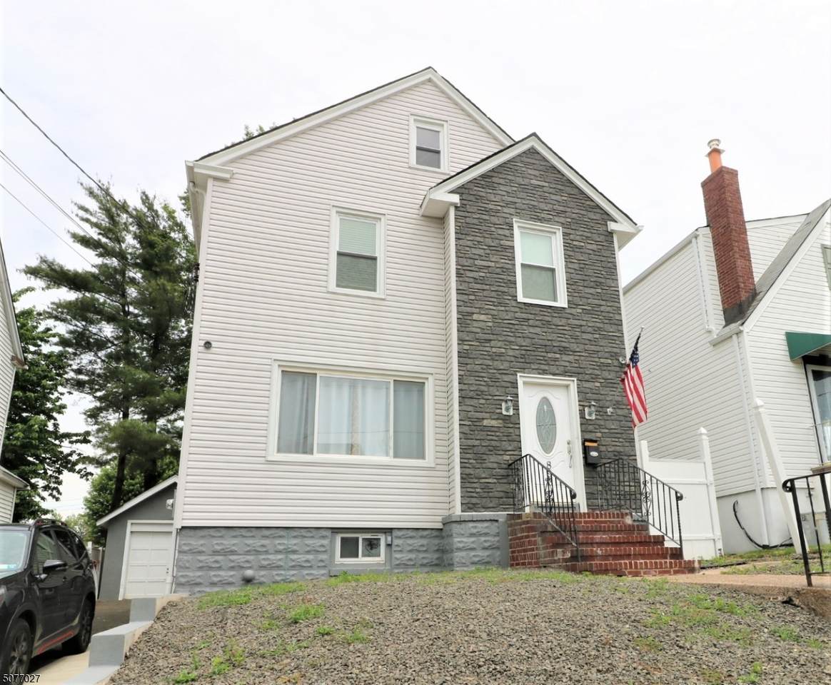 893 Marion Pl - Photo 1
