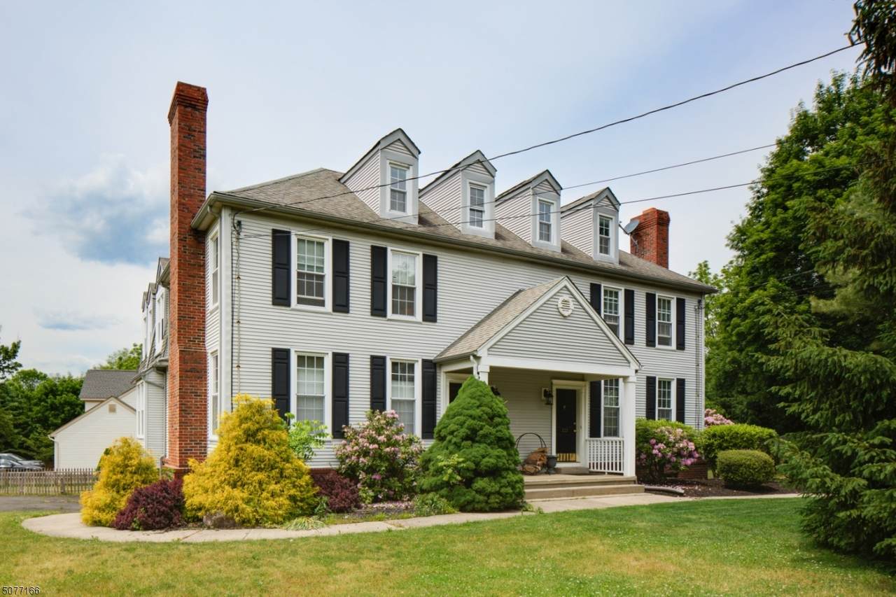 124 Leigh St - Photo 1