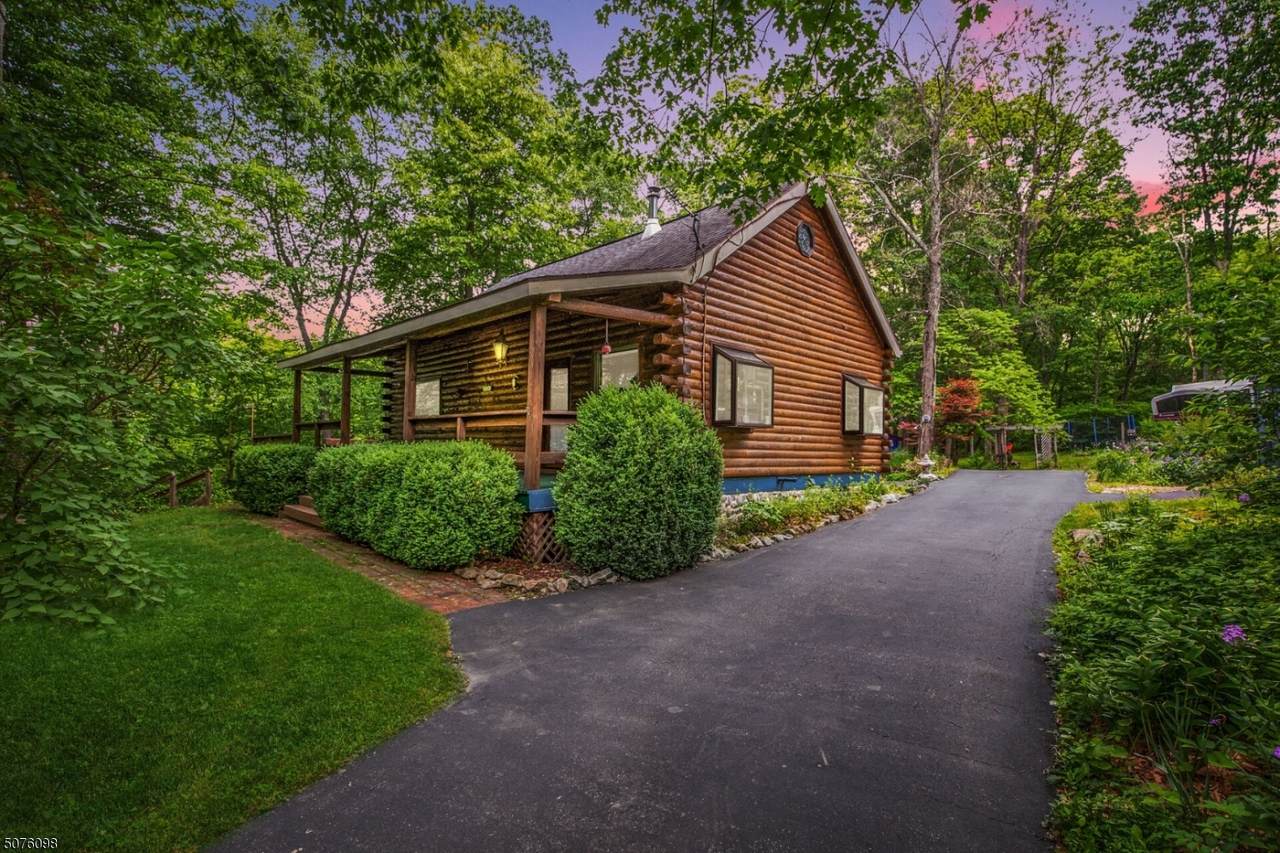 26 Spruce Run Road - Photo 1