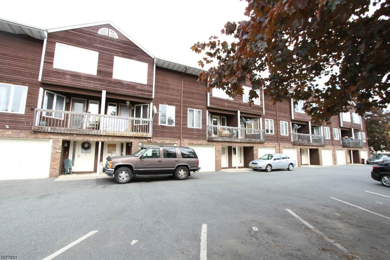 8 Leary Ave - Photo 1