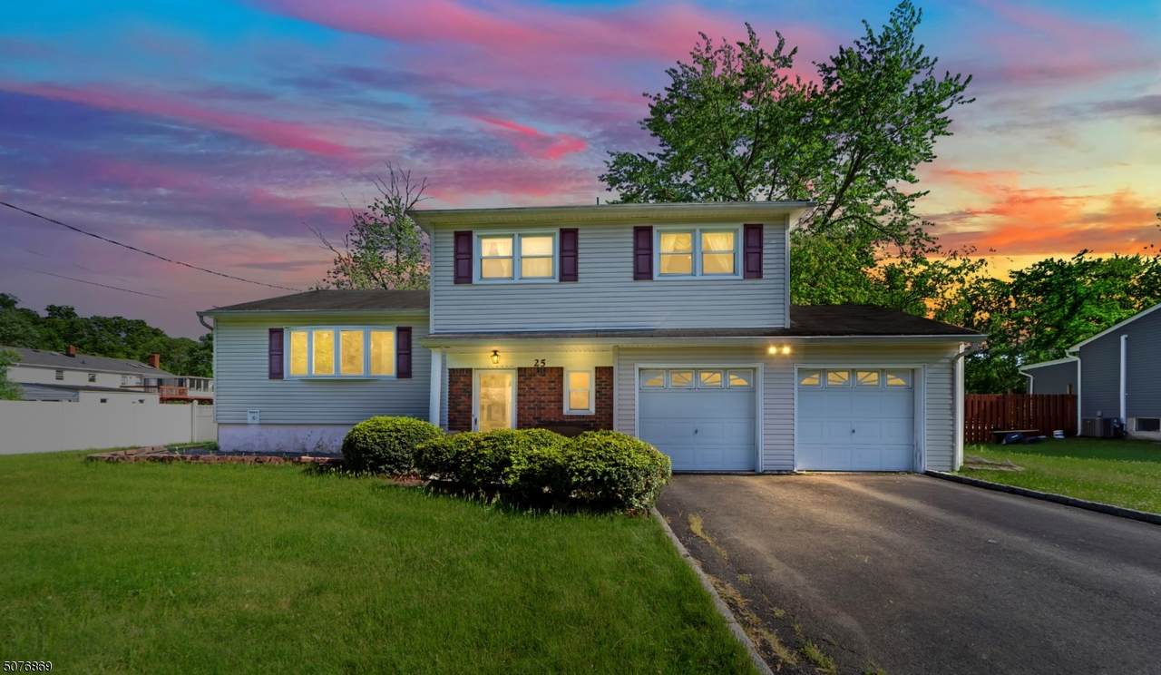 25 Buckingham Cir - Photo 1