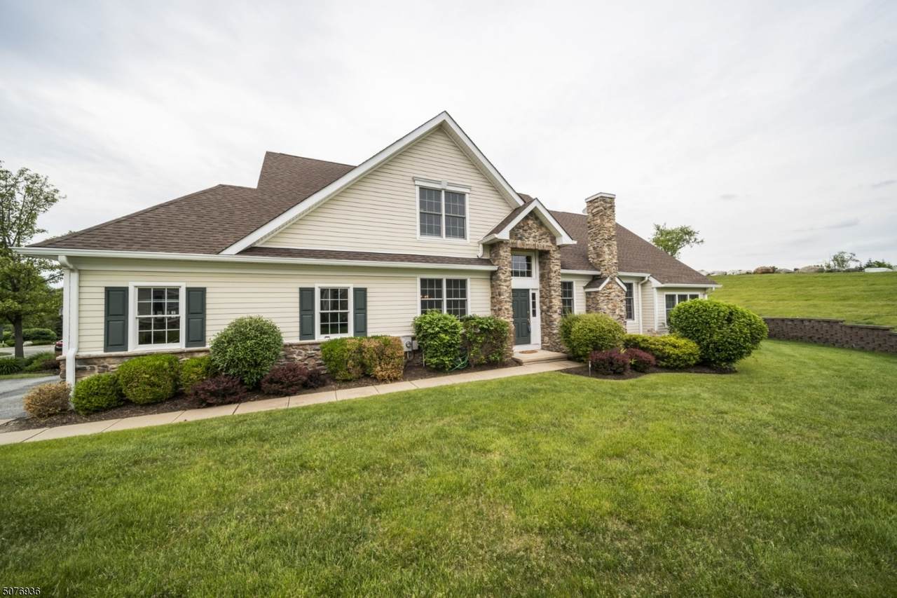 100 Briar Ct - Photo 1