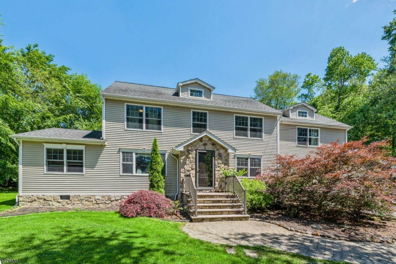 24 S Cedar Pkwy - Photo 1