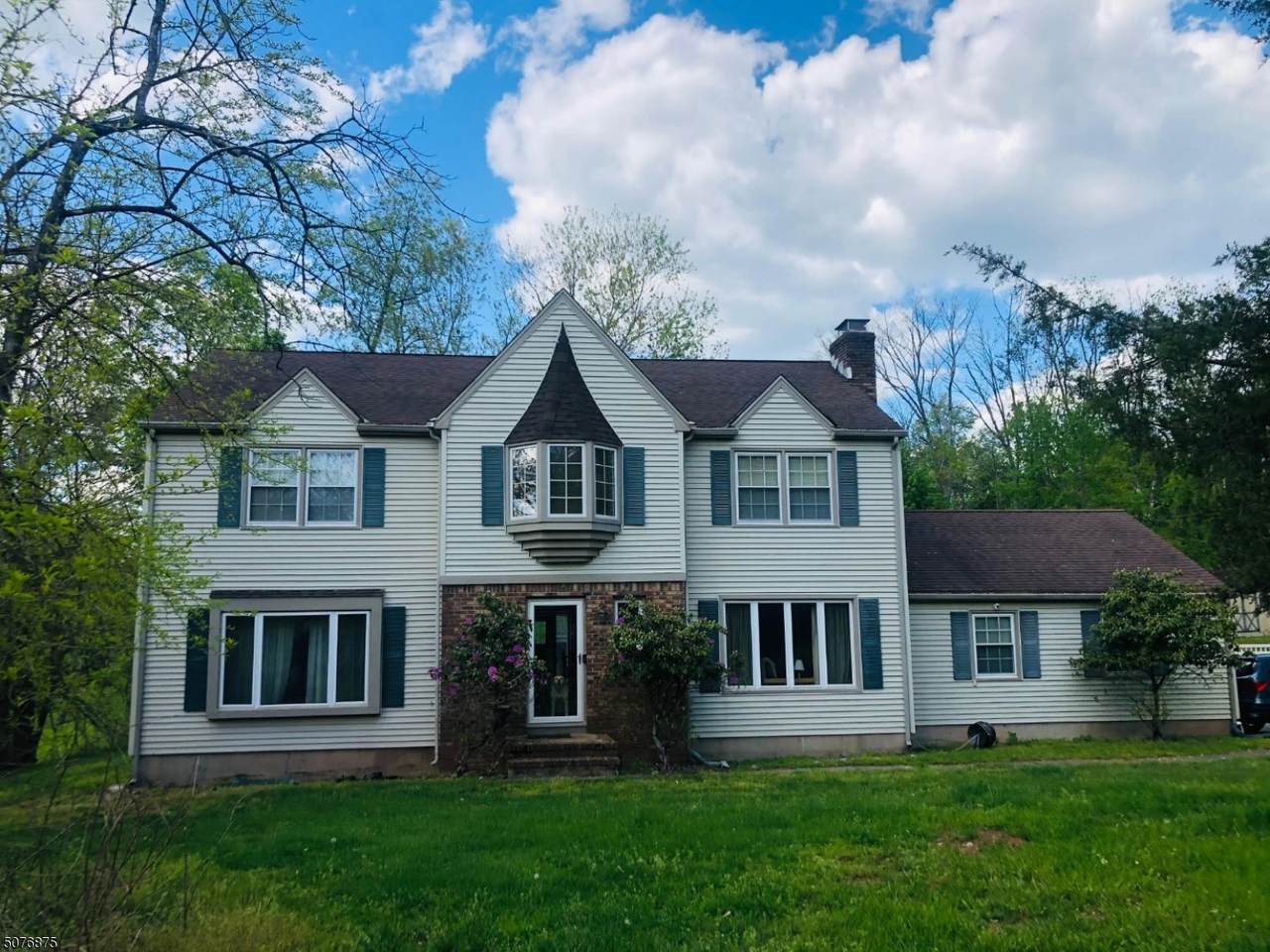 8 Cheryle Way - Photo 1
