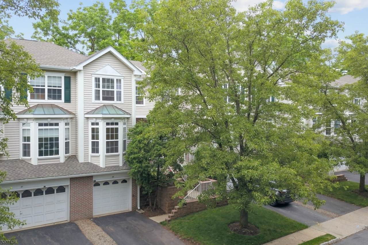 39 Lambiance Ct - Photo 1
