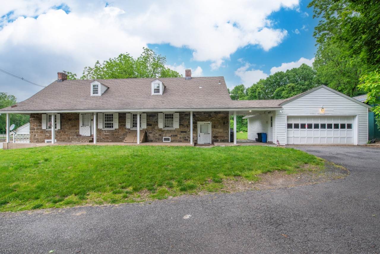 292 Main Road - Photo 1