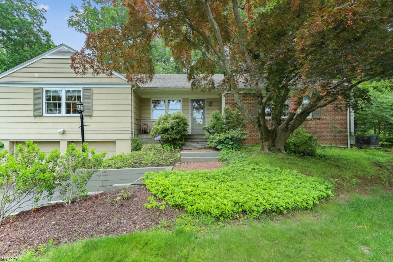 489 Fairmount Ave - Photo 1