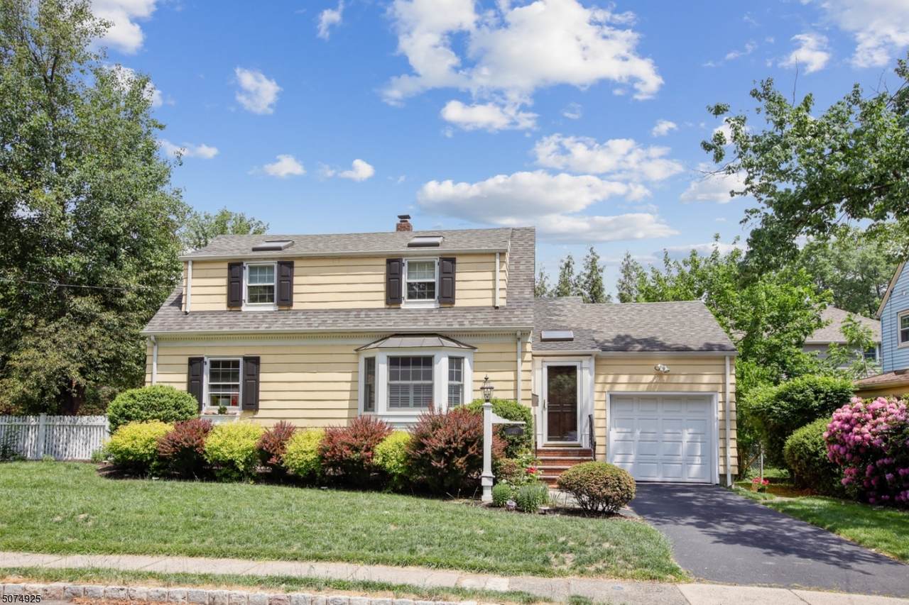 40 Weston Ave - Photo 1