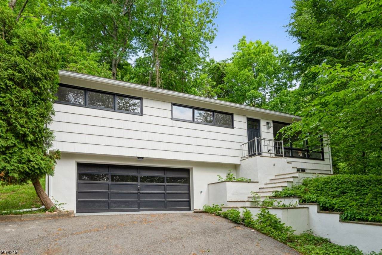 1387 Pleasant Valley Way - Photo 1